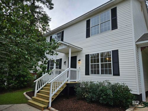 343 Ridgewood Dr, Daphne, AL, 36526-8105 | Card Image