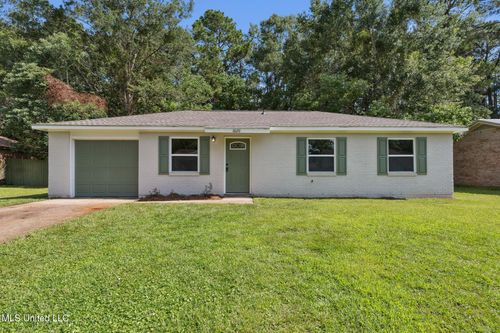 1620 Timber Lane Rd, Gautier, MS, 39553-3114 | Card Image