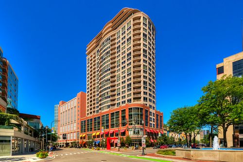 505-807 Davis St, Evanston, IL, 60201-4492 | Card Image
