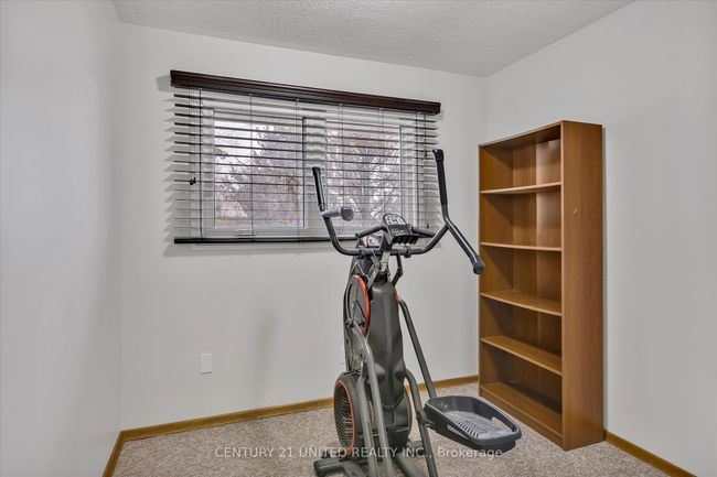 686 Corrigan Cres, House other with 4 bedrooms, 2 bathrooms and 4 parking in Peterborough ON | Image 24