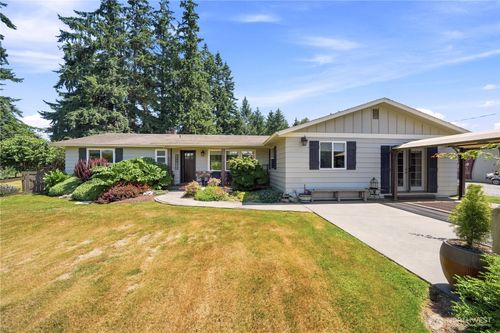 7229 65th Ave Se, Snohomish, WA, 98290-6046 | Card Image
