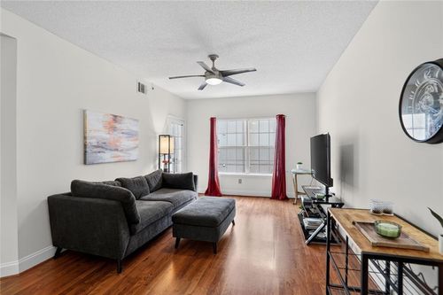 b323-1074 Peachtree Walk Ne, Atlanta, GA, 30309-4448 | Card Image
