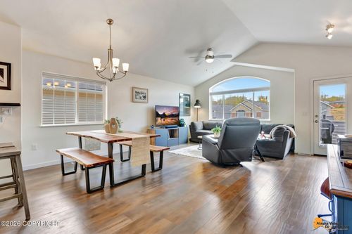 9-8974 Dry Creek Loop, Anchorage, AK, 99502-4063 | Card Image