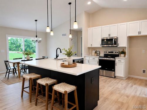 160-stb-160 Pellin'S Court, Washington, MO, 63090 | Card Image