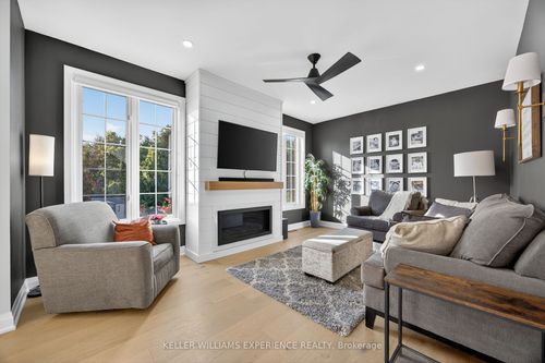 50 Regalia Way, Barrie, ON, L4M7H8 | Card Image