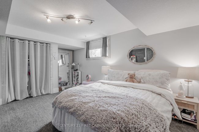60 - 3320 Meadowgate Blvd, Condo with 3 bedrooms, 2 bathrooms and 1 parking in London ON | Image 25
