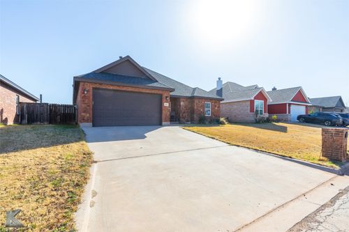 3025 Birch Dr, Abilene, TX, 79606-1901 | Card Image