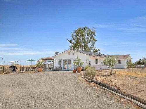 16291 Anaconda Rd, Madera, CA, 93636-8214 | Card Image