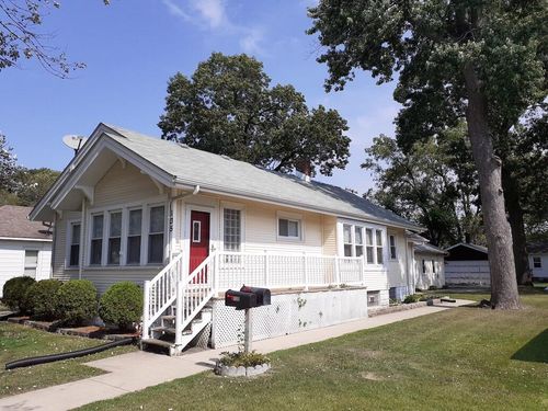 135 N Lindberg St, Griffith, IN, 46319 | Card Image