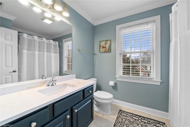 Upper Level | Image 30