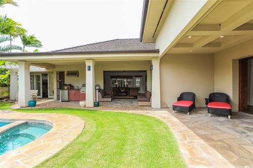 559 Ahina St, Honolulu, HI, 96816-4703 | Card Image