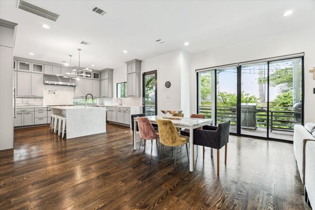 1010 Waltway Dr, House other with 5 bedrooms, 6 bathrooms and 2 parking in Houston TX | Image 13