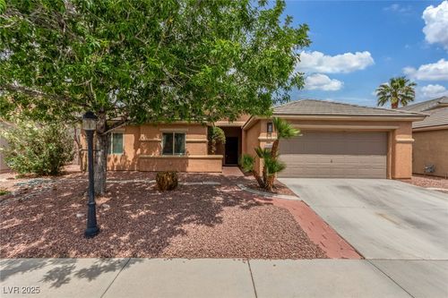 5588 La Sendas Ct, Las Vegas, NV, 89122-4764 | Card Image