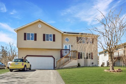 43144 Lake Ave, Antioch, IL, 60002-9003 | Card Image