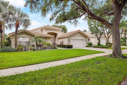 11132 Malaysia Cir, Boynton Beach, FL, 33437-7052 | Card Image