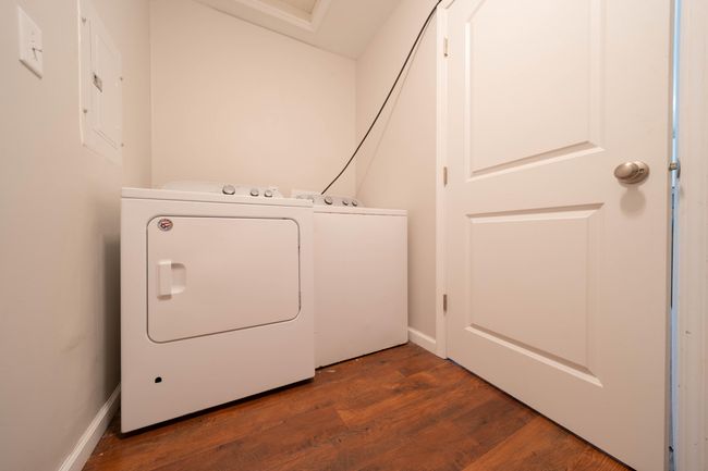 Laundry 1 | Image 12