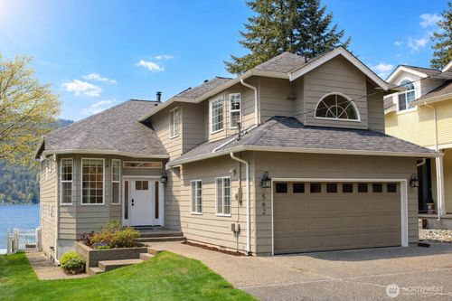 562 W Lake Samish Dr, Bellingham, WA, 98229-9369 | Card Image