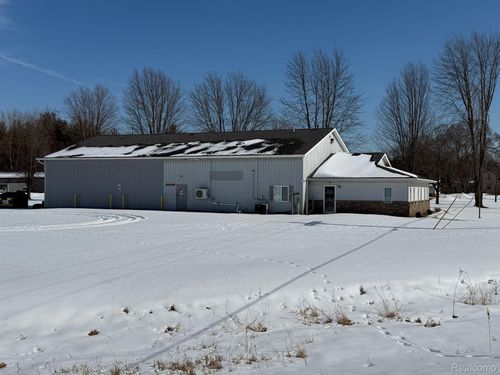 18 Enterprise Dr, Vassar, MI, 48768-9504 | Card Image