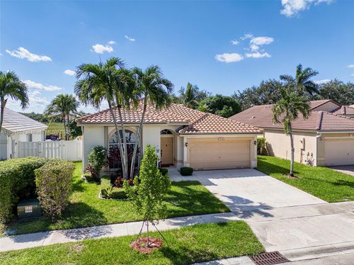 2034 Nw 145th Ave, Pembroke Pines, FL, 33028-2864 | Card Image