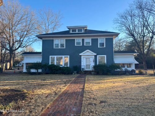 704 Maple Ave, Clarksdale, MS, 38614-3110 | Card Image