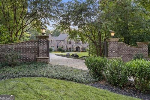 439 Tara Trl, Sandy Springs, GA, 30327-4925 | Card Image