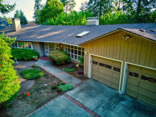 5100 Sw Laurelwood Ave, Portland, OR, 97225-1756 | Card Image