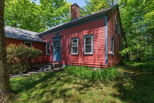 266 Turners Falls Rd, Montague, MA, 01351-9521 | Card Image