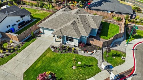 7598 Sandin Ln, Gig Harbor, WA, 98329 | Card Image