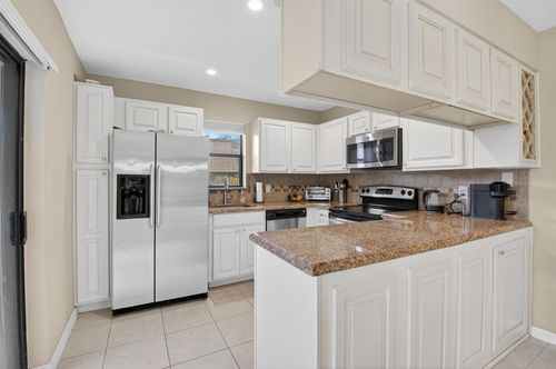 7521 Courtyard Run E, Boca Raton, FL, 33433-3056 | Card Image