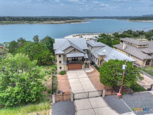 1746 Stagecoach Dr, Canyon Lake, TX, 78133-4093 | Card Image
