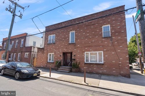 2401 S Opal St, PHILADELPHIA, PA, 19145-4215 | Card Image