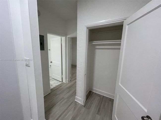 APT-9 - 935 Catalonia Ave, Condo with 1 bedrooms, 1 bathrooms and null parking in Coral Gables FL | Image 8