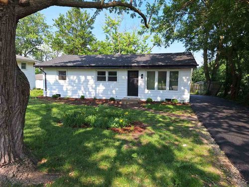 5841 Sunrise Ave, Clarendon Hills, IL, 60514-1725 | Card Image