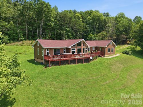 58 Sequoia Trl, Leicester, NC, 28748-6379 | Card Image