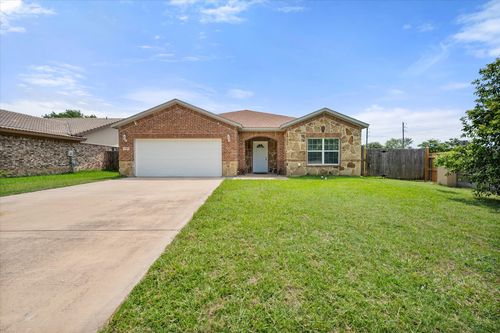 2919 Allen Ct, Arlington, TX, 76014-2506 | Card Image