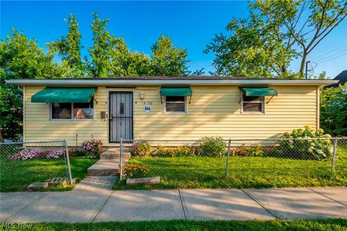 12102 Imperial Ave, Cleveland, OH, 44120-3115 | Card Image