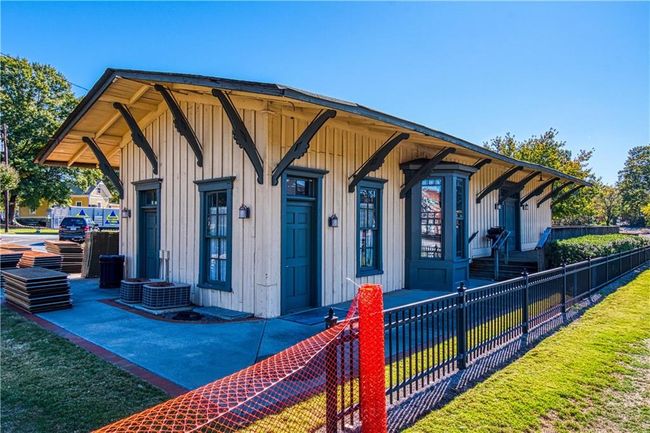 1991 Deco Dr, Townhouse with 3 bedrooms, 4 bathrooms and null parking in Kennesaw GA | Image 28