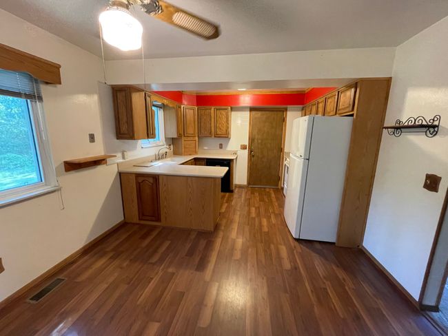 3744 Fish Lake Rd, House other with 3 bedrooms, 2 bathrooms and null parking in Lapeer MI | Image 6