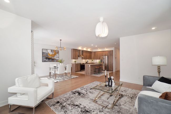 1051 Hydrangea Ave, House other with 4 bedrooms, 4 bathrooms and 2 parking in Manotick ON | Image 4