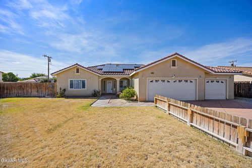 21551 Sheridan Ct, California City, CA, 93505-1611 | Card Image