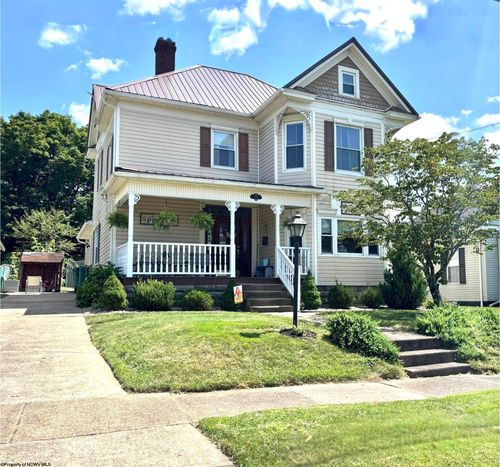 335 Grand Ave, Bridgeport, WV, 26330-1831 | Card Image