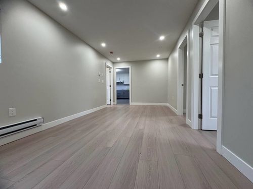 6869 Gladstone St, Vancouver, BC, V5P4G3 | Card Image