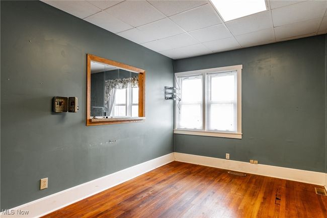 216 W North St, House other with 3 bedrooms, 2 bathrooms and null parking in Harrisville WV | Image 9