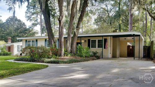 1305 Crossbrook Pl, Savannah, GA, 31406-6910 | Card Image