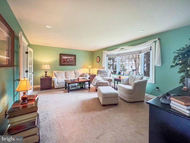 576 Trappe Ln, House other with 4 bedrooms, 3 bathrooms and null parking in LANGHORNE PA | Image 28