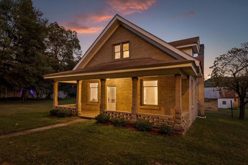 5720 Saint Elmo Ave, Chattanooga, TN, 37409-2315 | Card Image