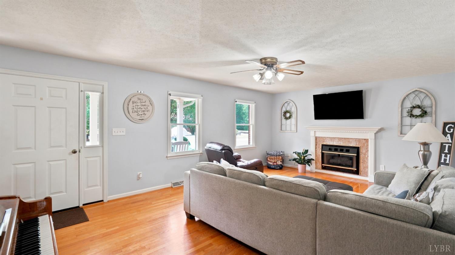Residential in Altavista 3