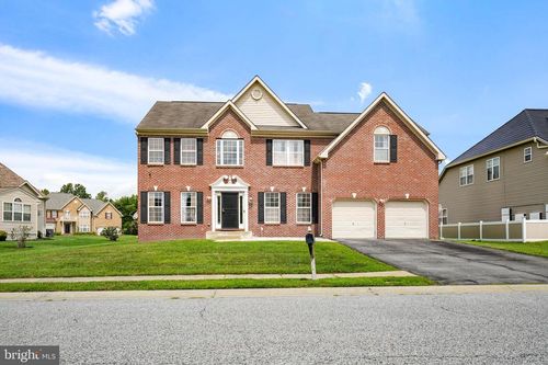 8 Bordeaux Blvd, NEWARK, DE, 19702-4546 | Card Image