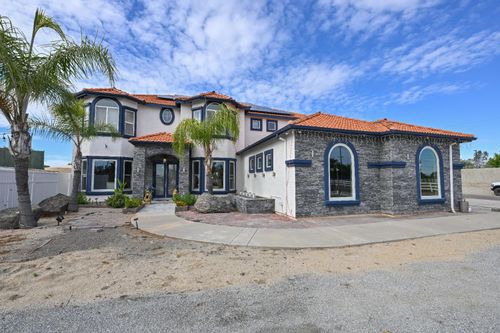 11027 E Appaloosa Ave, Clovis, CA, 93619 | Card Image