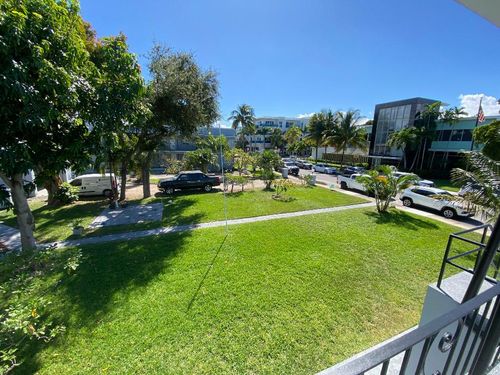 4-115 Lucerne Ave, Lake Worth Beach, FL, 33460-3913 | Card Image